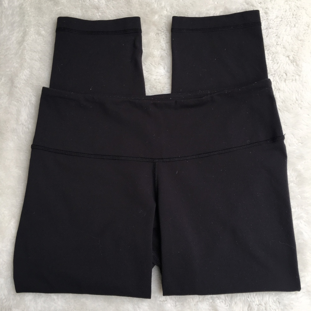 Lululemon Wunder Under Black Crop Pants Size 8 - Picture 4 of 7